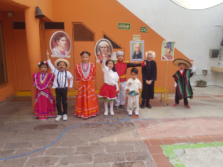 Festividad - escuela primaria Stanford