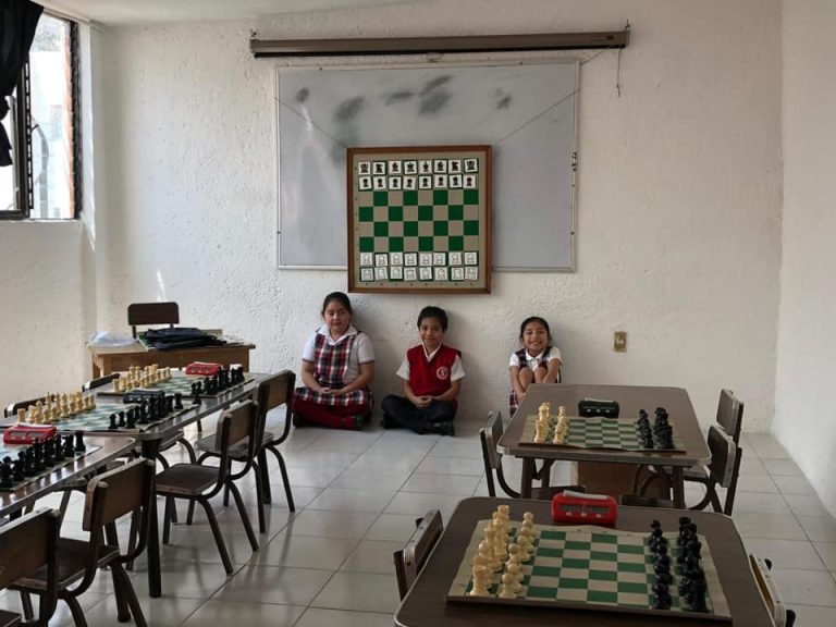 Jueves de Ajedrez en Escuela primaria Stanford 1